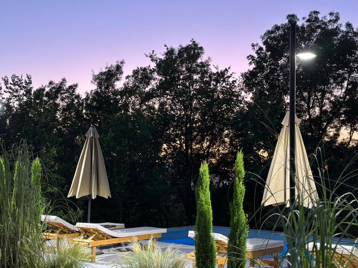 Hotel Restaurant Natyra E Qete Lezhë Zewnętrze zdjęcie